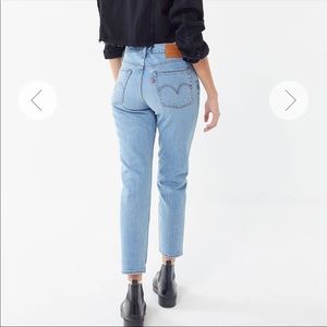 Levi’s Wedgie Icon Jean